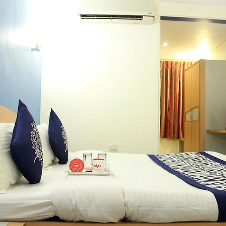 Oyo Rooms Hubballi Exteriör bild