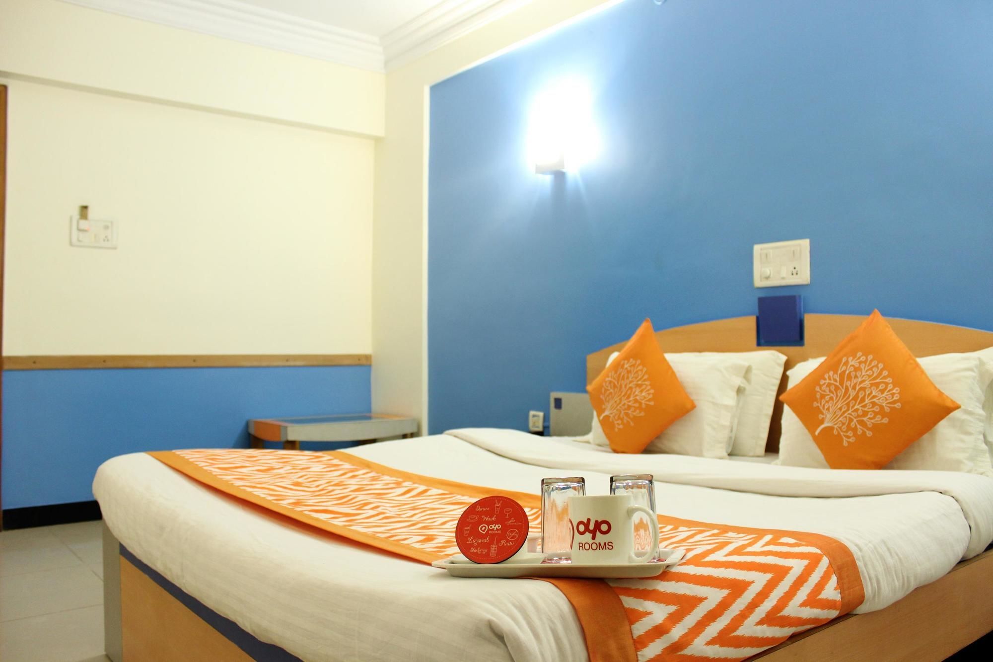 Oyo Rooms Hubballi Exteriör bild