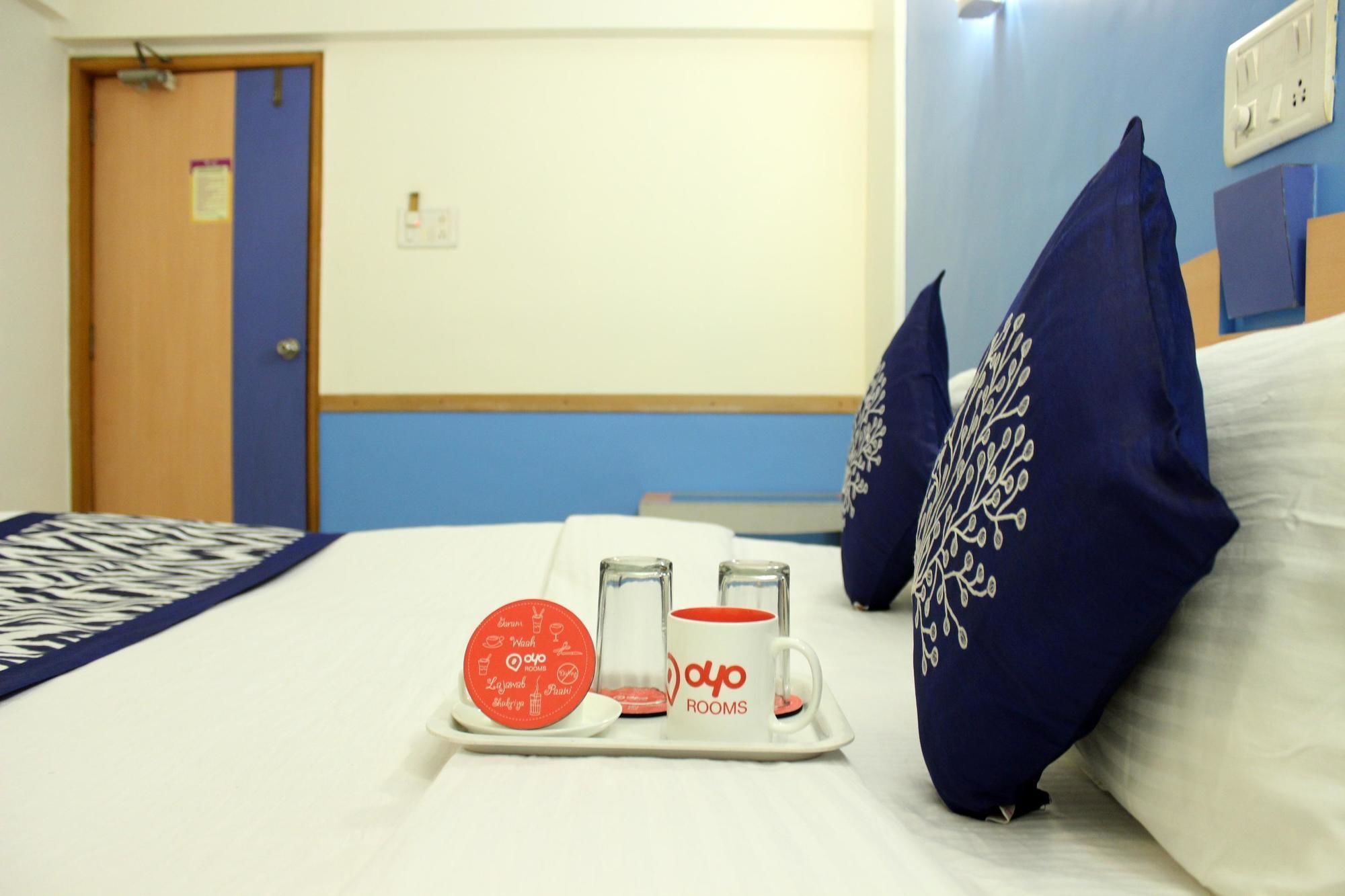 Oyo Rooms Hubballi Exteriör bild